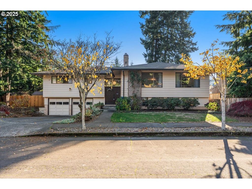 15120 Se FRANKLIN St, Portland, OR 97236