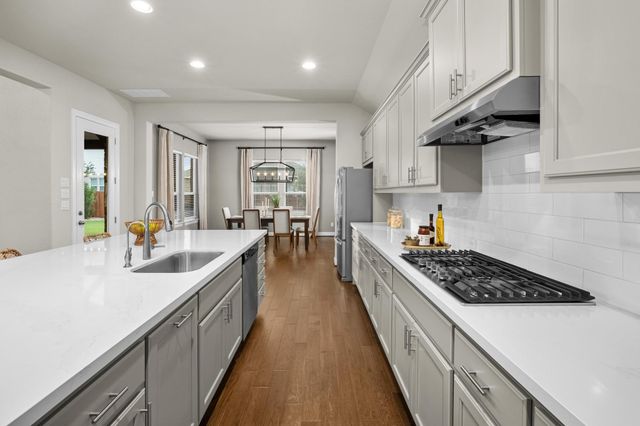 305 Milano DR, Liberty Hill, TX 78642