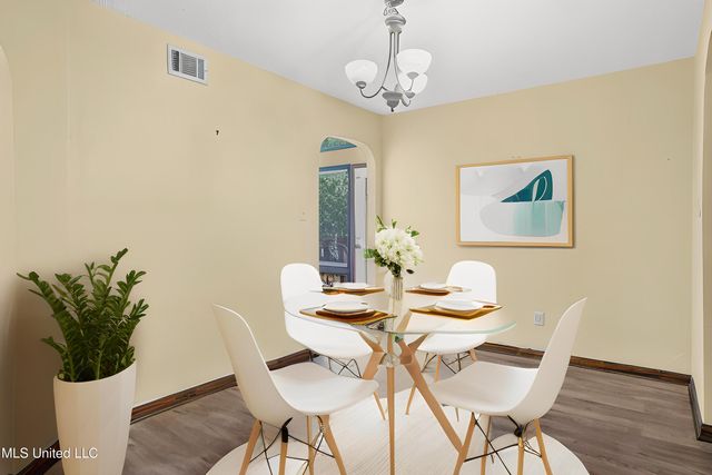 4409 Shadow Wood Circle, Pascagoula, MS 39581