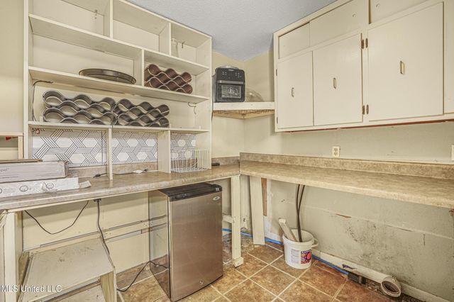 4409 Shadow Wood Circle, Pascagoula, MS 39581