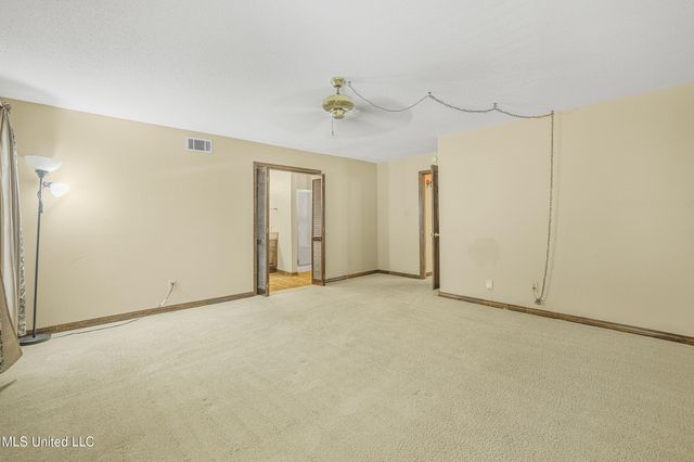 4409 Shadow Wood Circle, Pascagoula, MS 39581