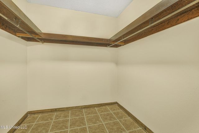 4409 Shadow Wood Circle, Pascagoula, MS 39581