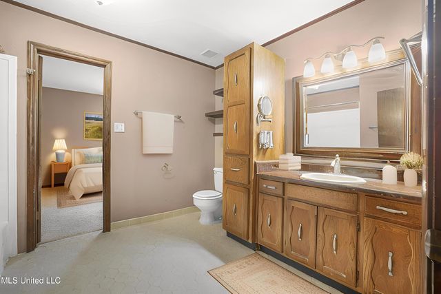 4409 Shadow Wood Circle, Pascagoula, MS 39581