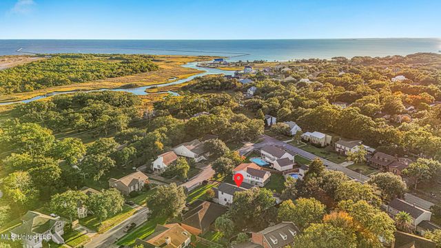 4409 Shadow Wood Circle, Pascagoula, MS 39581