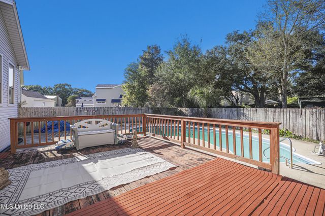 4409 Shadow Wood Circle, Pascagoula, MS 39581