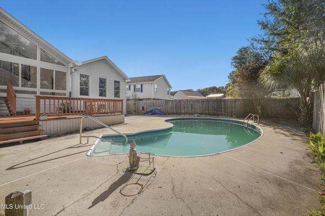 4409 Shadow Wood Circle, Pascagoula, MS 39581