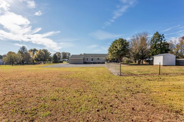 2673 McKnight Rd, Culleoka, TN 38451