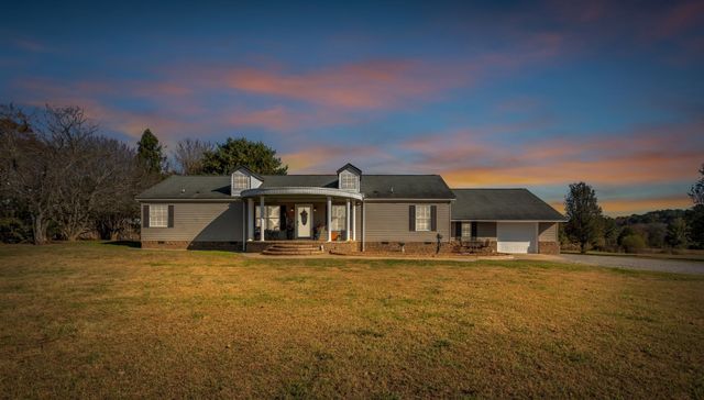 2673 McKnight Rd, Culleoka, TN 38451