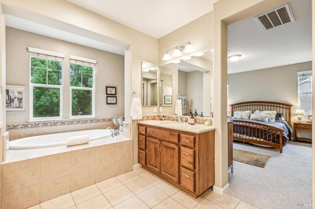 4155 Casper Way, Napa, CA 94558