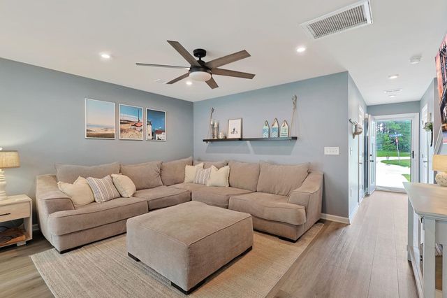 405 El Camino Dr Unit A, Myrtle Beach, SC 29579