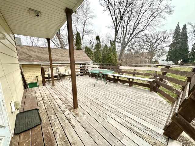 1132 Elm Street, Grinnell, IA 50112
