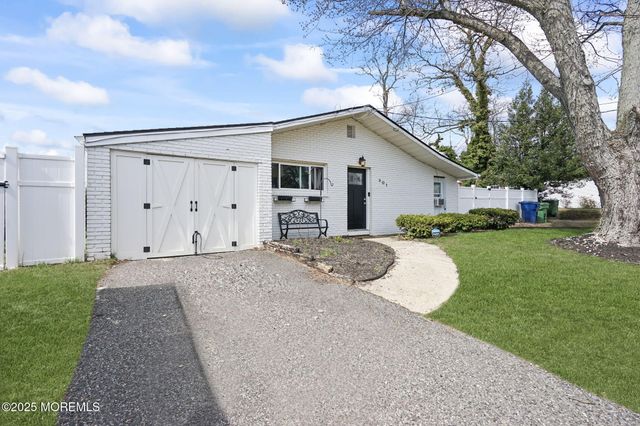 301 Allenhurst Avenue, Neptune Township, NJ 07753