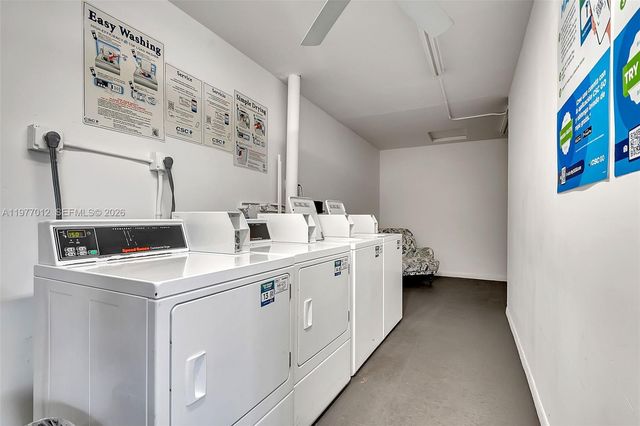 251 SW 132nd Way 408H, Pembroke Pines, FL 33027