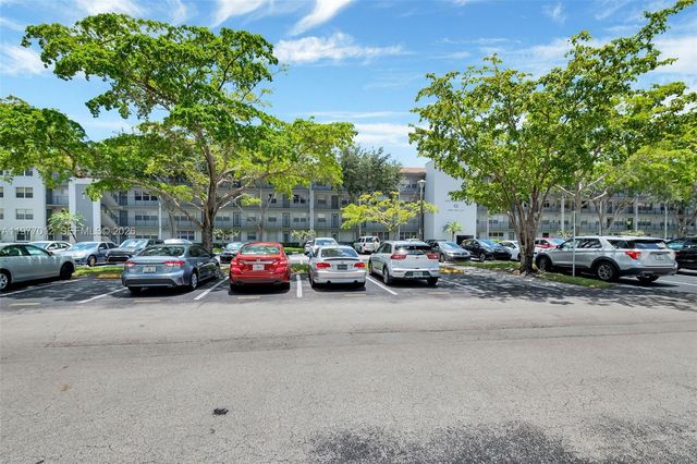 251 SW 132nd Way 408H, Pembroke Pines, FL 33027