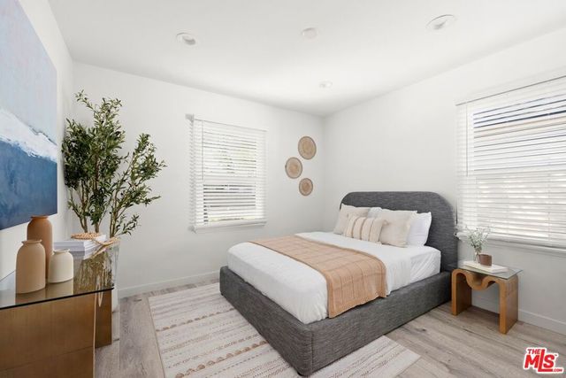 6160 Shoshone Avenue, Encino, CA 91316