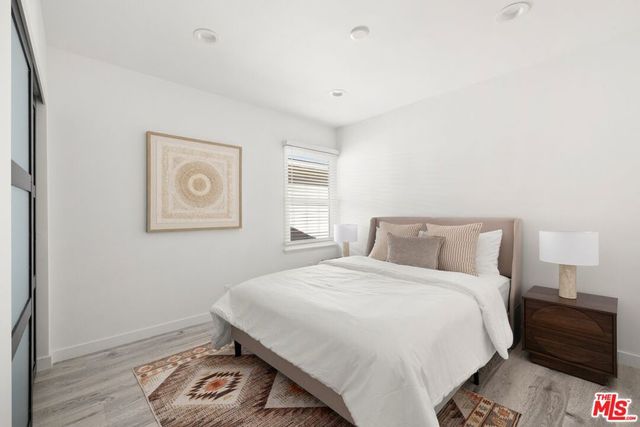 6160 Shoshone Avenue, Encino, CA 91316