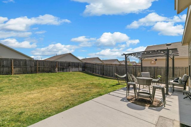 448 Blue Crow Lane, Fort Worth, TX 76052
