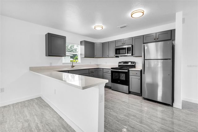 5310 22ND STREET COURT E, Bradenton, FL 34203