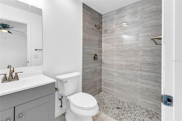 5310 22ND STREET COURT E, Bradenton, FL 34203