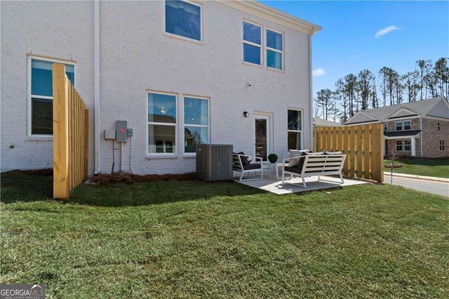 412 Enchanted Spring Court, Mcdonough, GA 30253