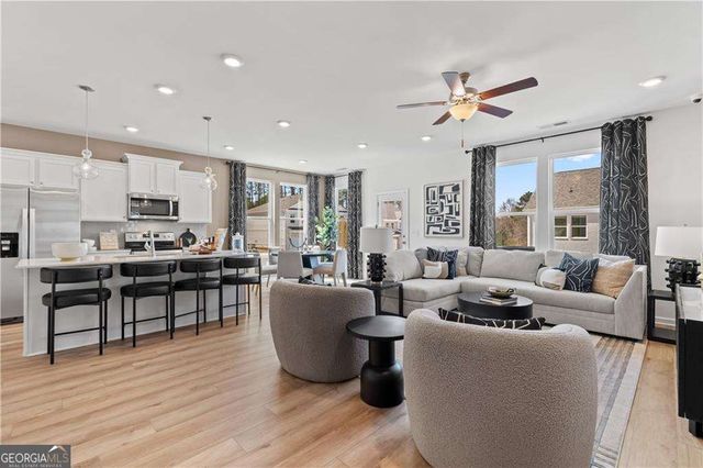 412 Enchanted Spring Court, Mcdonough, GA 30253