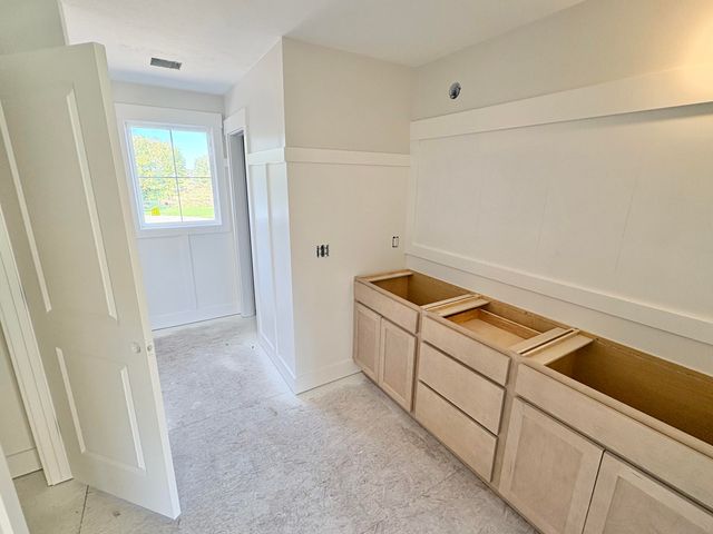 408 Sunfield Drive, Jamestown Twp, MI 49315