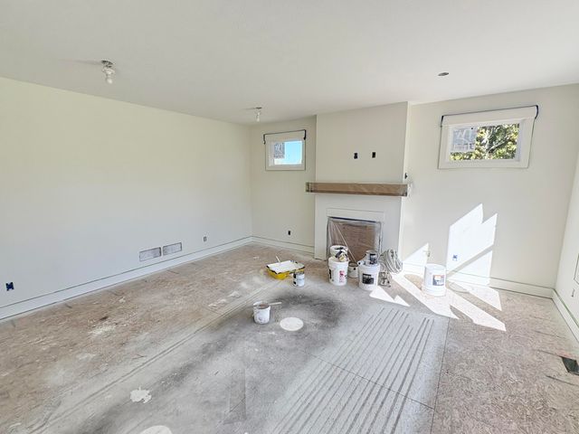 408 Sunfield Drive, Jamestown Twp, MI 49315