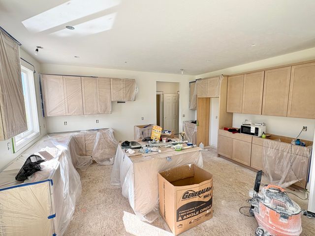 408 Sunfield Drive, Jamestown Twp, MI 49315