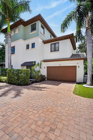 125 NW GARDENER Street, Boca Raton, FL 33432