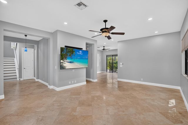 125 NW GARDENER Street, Boca Raton, FL 33432