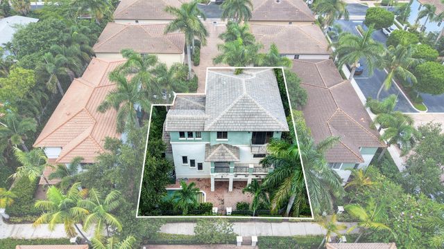 125 NW GARDENER Street, Boca Raton, FL 33432