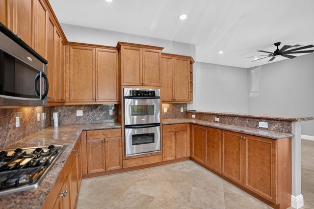 125 NW GARDENER Street, Boca Raton, FL 33432