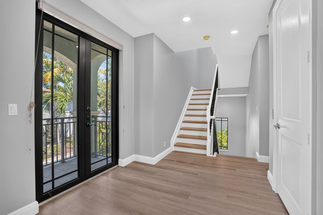 125 NW GARDENER Street, Boca Raton, FL 33432