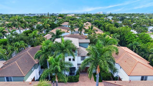 125 NW GARDENER Street, Boca Raton, FL 33432