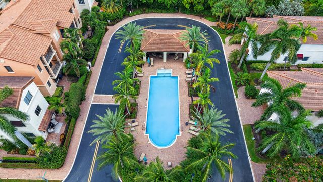 125 NW GARDENER Street, Boca Raton, FL 33432