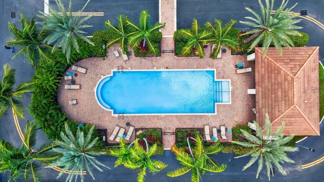 125 NW GARDENER Street, Boca Raton, FL 33432