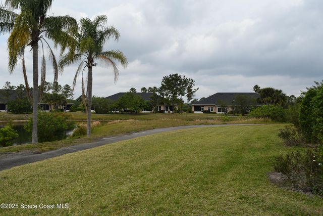 620 Remington Green Drive SE 103, Palm Bay, FL 32909