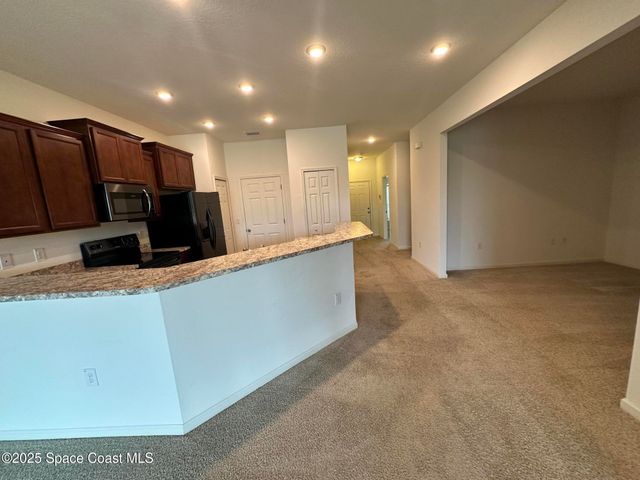 620 Remington Green Drive SE 103, Palm Bay, FL 32909
