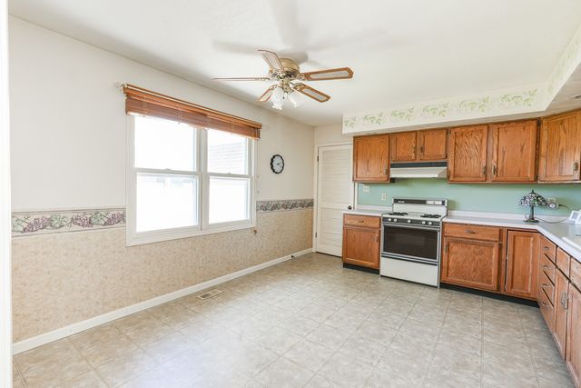 690 E VICKSBURG Court, Bourbonnais, IL 60914