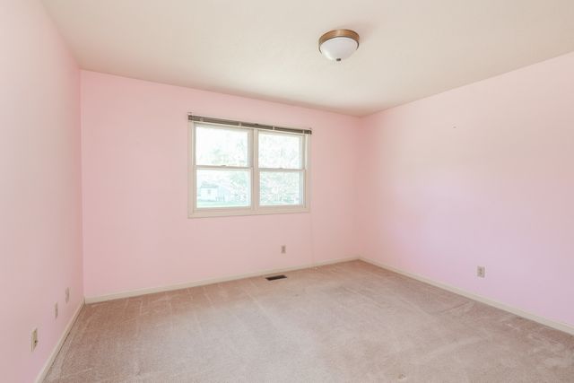 690 E VICKSBURG Court, Bourbonnais, IL 60914