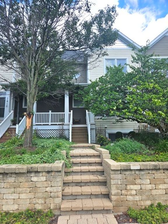 1412 Broadway Street 1412, Blue Island, IL 60406 — exterior