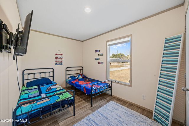 728 James Street, Hubert, NC 28539