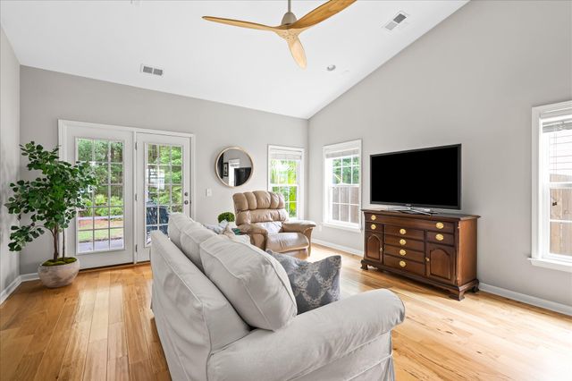537 Nelliefield Trail, Wando, SC 29492
