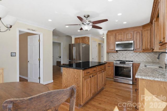 3658 Gaston Day School Road, Gastonia, NC 28056