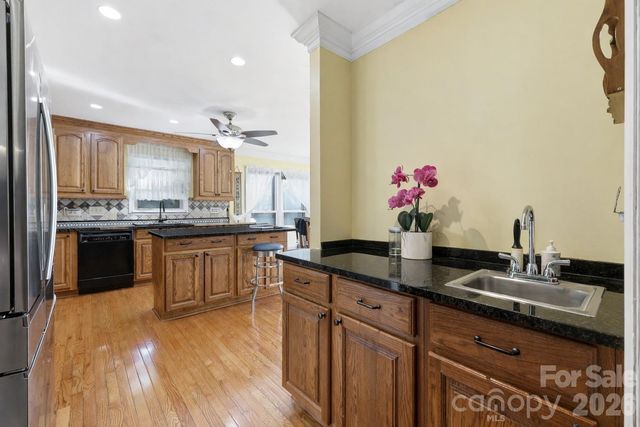 3658 Gaston Day School Road, Gastonia, NC 28056