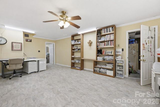 3658 Gaston Day School Road, Gastonia, NC 28056