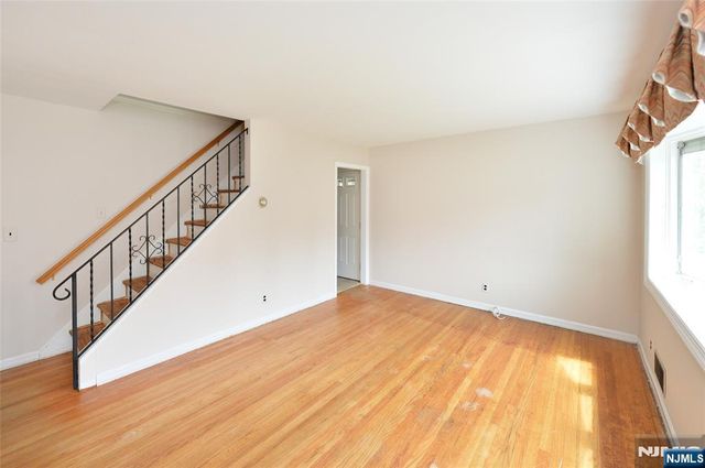 28-19 Warren Road, Fair Lawn, NJ 07410