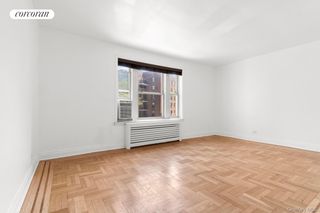 124-16 84th Rd 2C, Kew Gardens, NY 11415