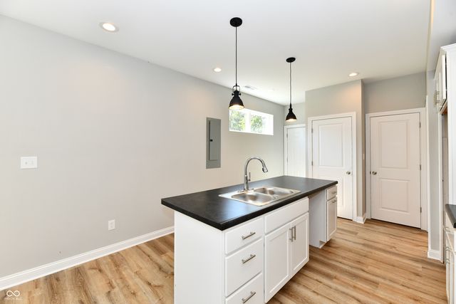 922 N Oakland Avenue, Indianapolis, IN 46201