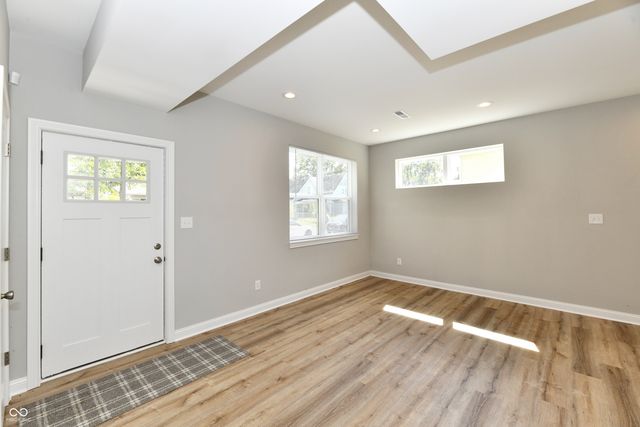 922 N Oakland Avenue, Indianapolis, IN 46201